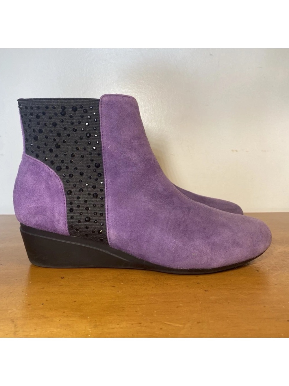 J. Renee Women’s Size 7.5 Kareena Rhinestones Purple Black Ankle Boots Booties